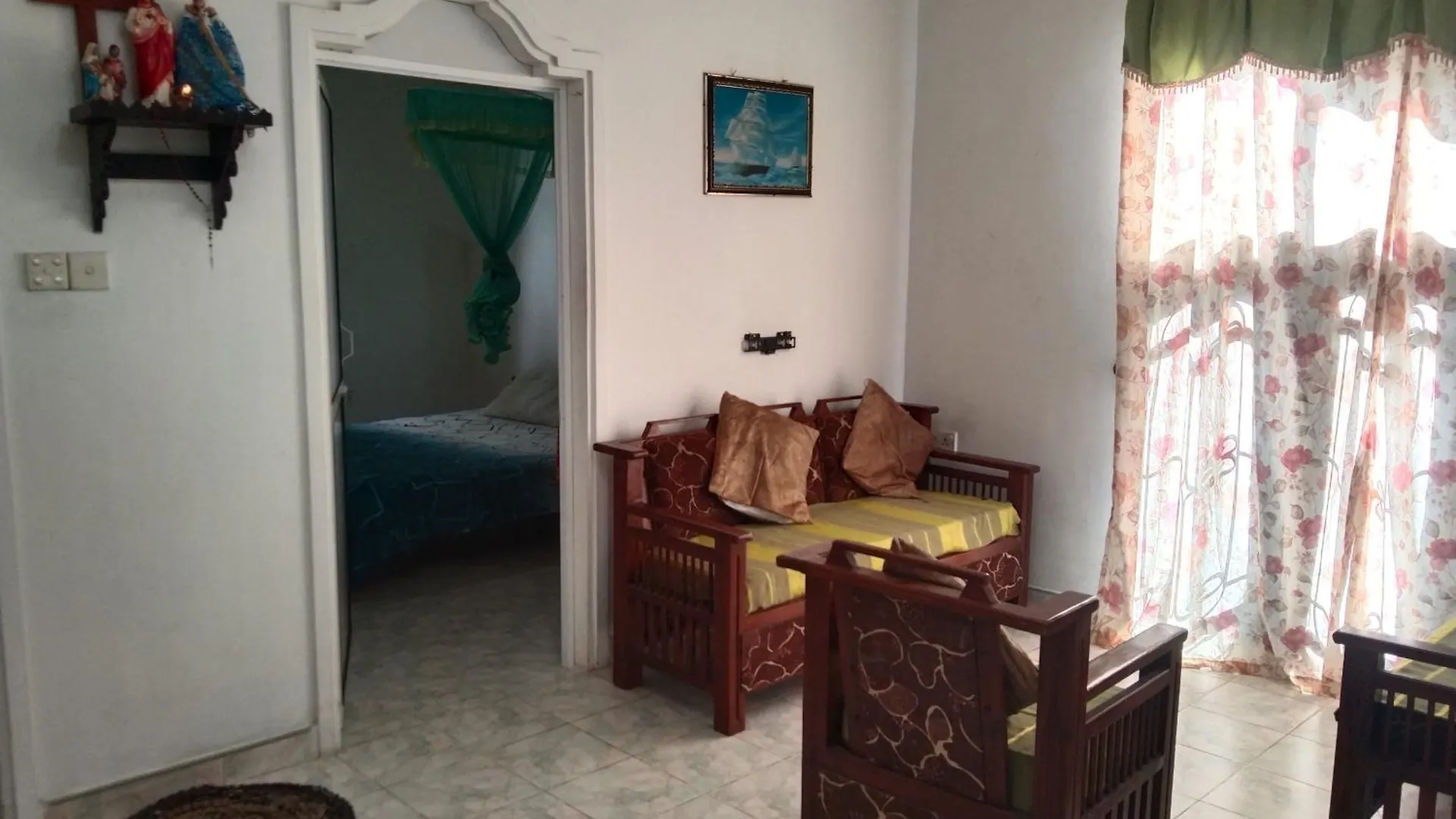 Vandrarhem Diana'S Place Negombo